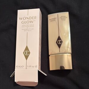 Charlotte Tilbury Wonder Glow Instant Soft Focus Beauty Flash Primer - Gold